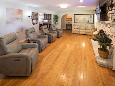Memory Care Assisted Living - Central Coast Elder Care Atascadero California - Ingleside Assisted Living by the Lake - Ingleside by the Lake Elder Care - Trusted Care Givers - Atascadero Assisted Living