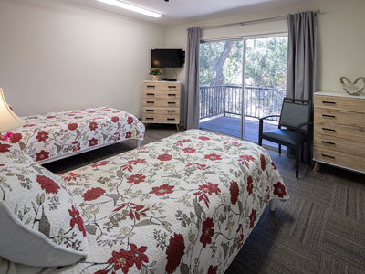 Alzheimer's Care - Memory Care - Elder Care Atascadero California - Assisted Living Park - Ingleside Assisted Living Elder Care - Best Atascadero Residential Care Assisted Living